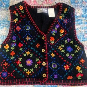 Vintage Embroidered Floral Exquisite Vest Bonjour Brand SM